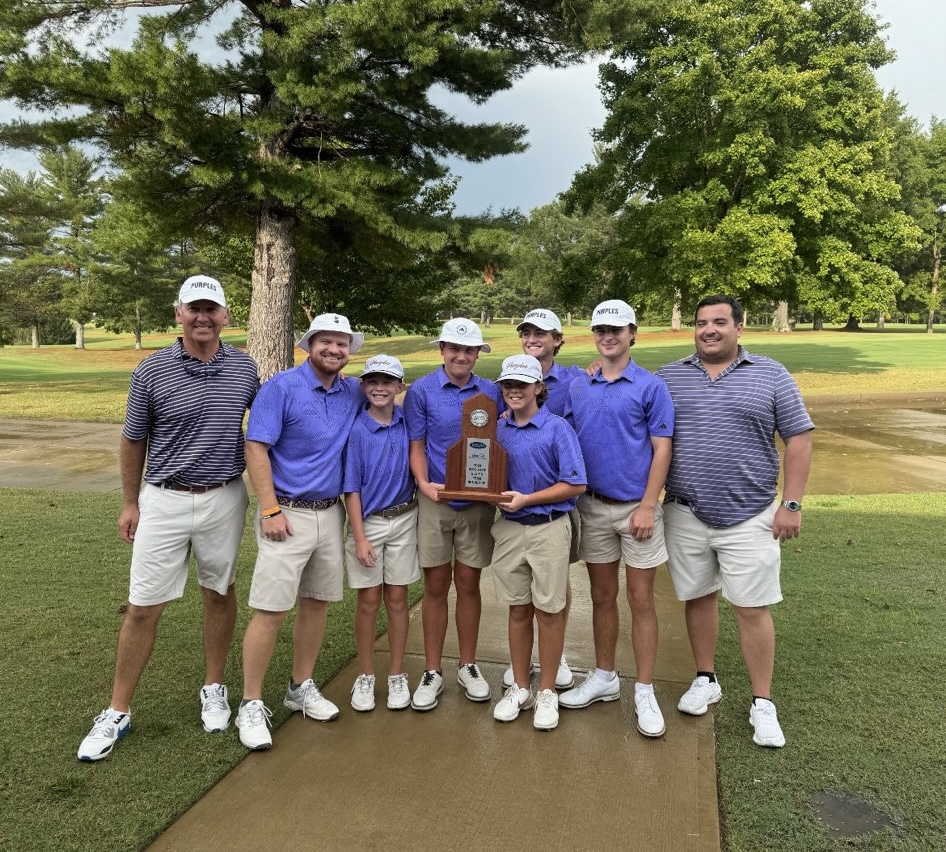 BJGHS golf team put together a season best 298 to finish second in the region 3 tournament in September at the Bluegrass Golf Tour Junior Series