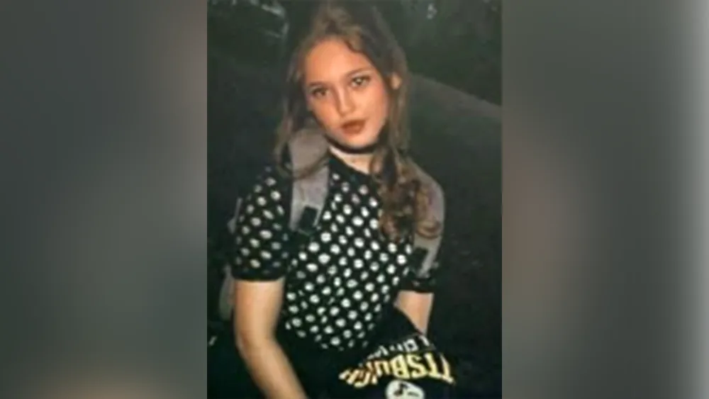 Police are searching for missing teen Amy Grace Robertson in Alma, Georgia